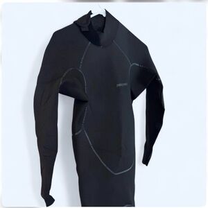 Patagonia Men's R1® Yulex Back-Zip Full Wetsuit

black wetsuit #Patagonia #yulex